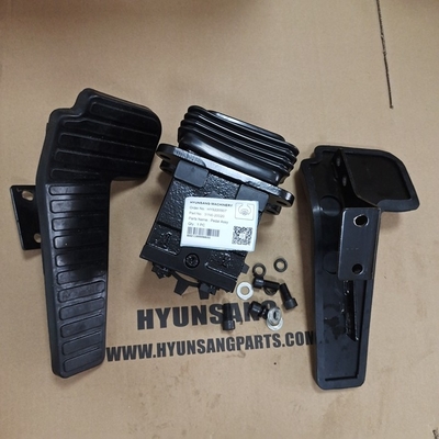 Excavator Parts 31N6-20020 RCV Pedal Assy For R110-7 R140LC-7 R160LC7