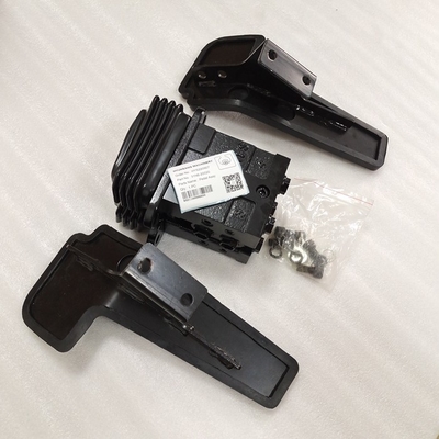 Excavator Parts 31N6-20020 RCV Pedal Assy For R110-7 R140LC-7 R160LC7