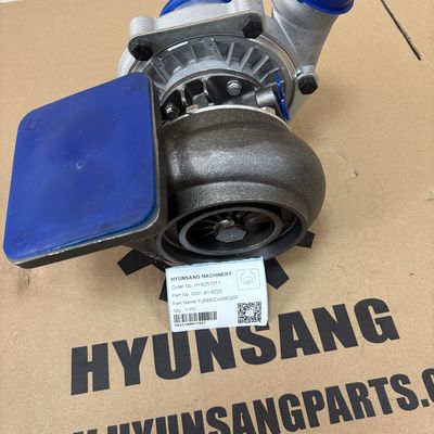 Excavator Parts Turbocharger 6207-81-8220 for  PC200-5 PC220-5 Engine S6D95L