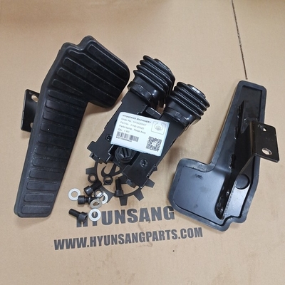 31N6-20020 Pedal Assy For R110-7 R110-7A R140LC-7 R140LC-7A  R160LC7