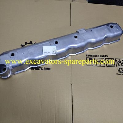 6BG1T Japan Genuine Diesel Engine Cylinder Head Cover Parts For Excavator 1111803601 1878110530 18781133 9117510381